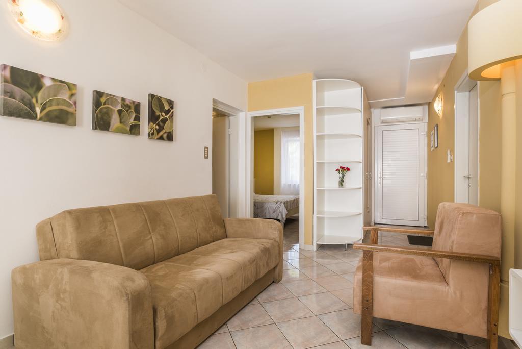 Apartments Amfora Plava Laguna أوماغ الغرفة الصورة